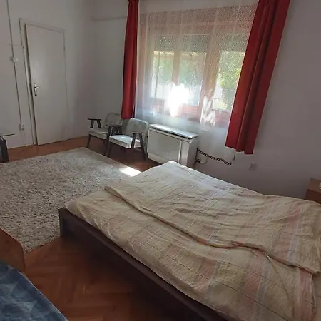 Edit Apartmanhaz Hajdúszoboszló