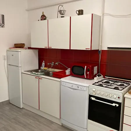 Edit Apartmanhaz
